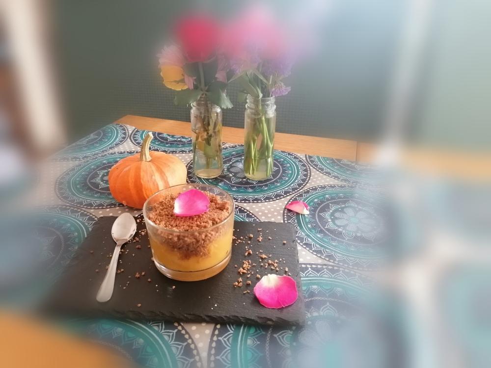 Crumble de noisette aux pommes