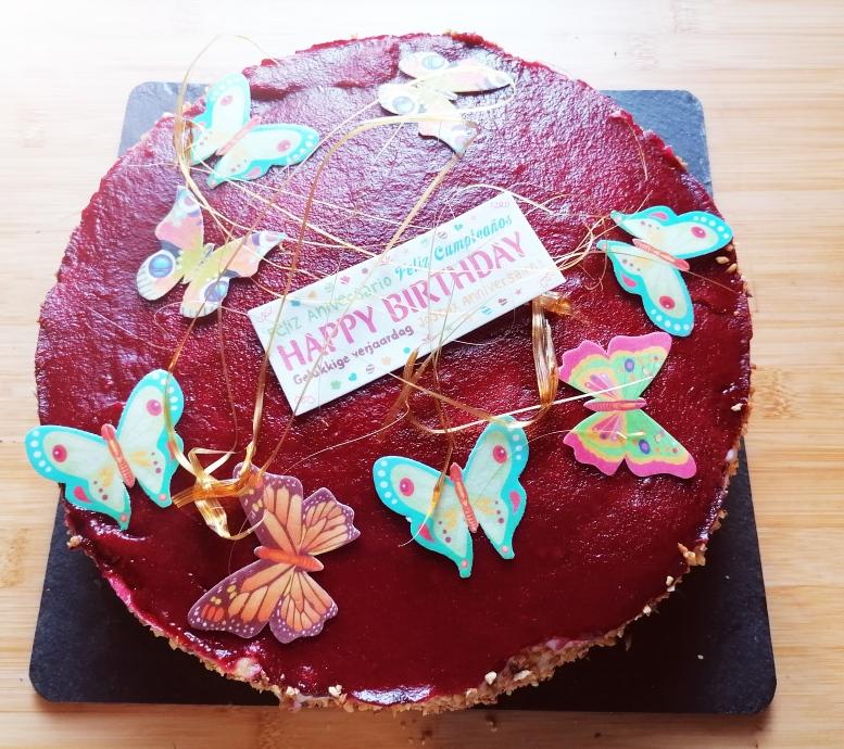 GATEAU D'ANNIVERSAIRE